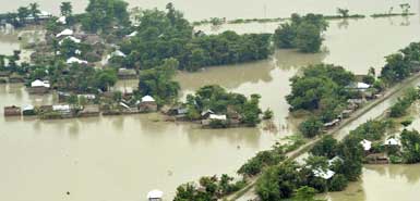An aerial view shows the flood-affected banks of the Kosi river in the border area between Supaul and Saharsa